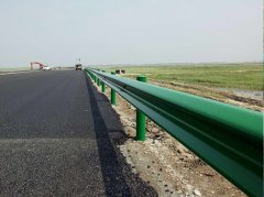 波形護(hù)欄詳細(xì)介紹